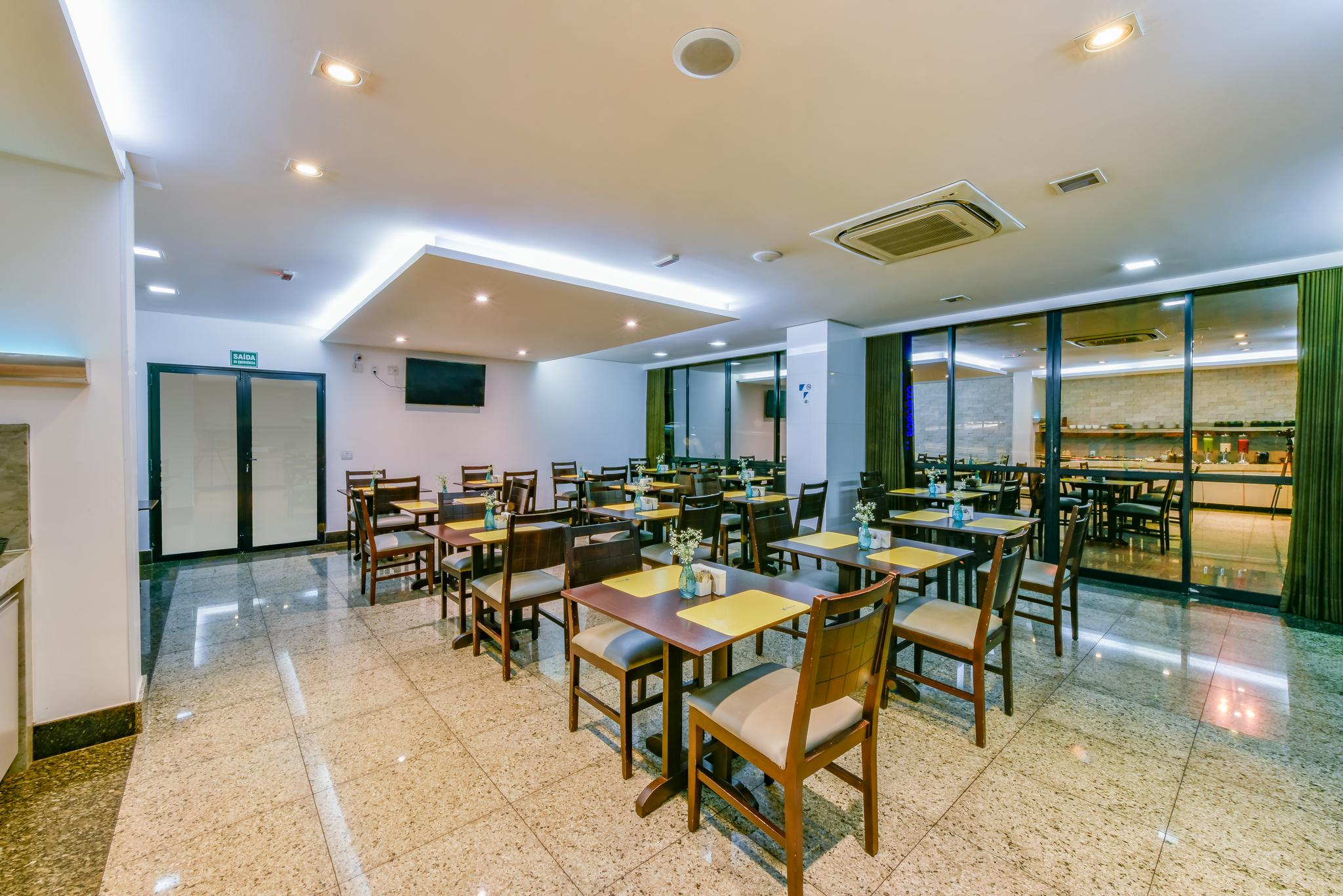 Plaza Inn Breeze Aeroporto Goiania Exterior photo