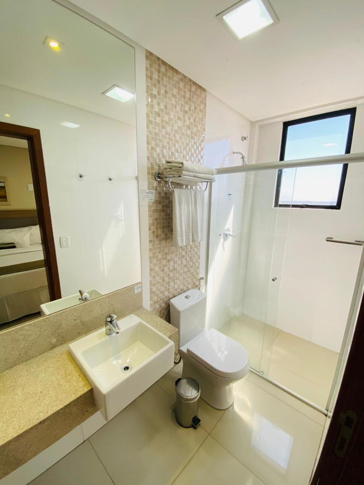 Plaza Inn Breeze Aeroporto Goiania Exterior photo