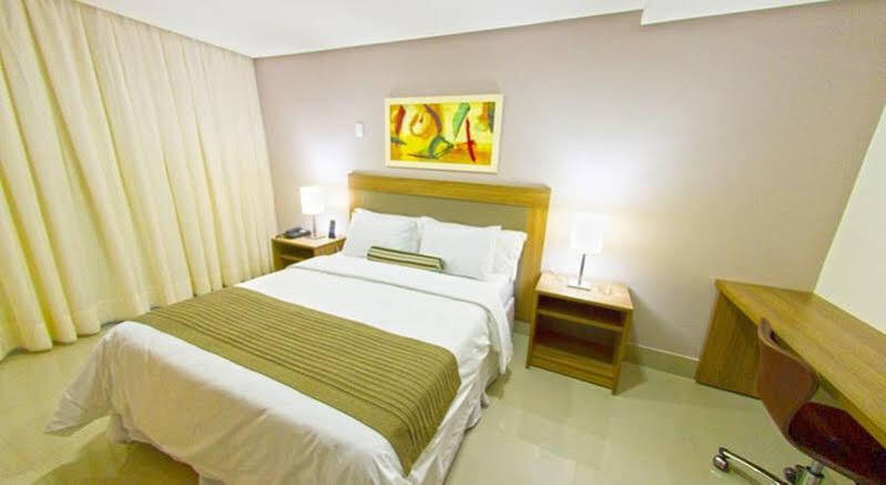 Plaza Inn Breeze Aeroporto Goiania Exterior photo